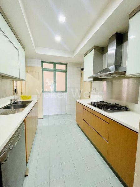 3 Bed Apartment (Condo) for Sale in  Tiara - Image 2